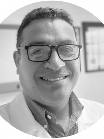 Dr. Ítalo Noblecilla