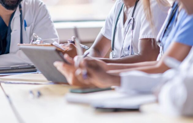 GESTIÓN DE NEGOCIOS MÉDICOS3